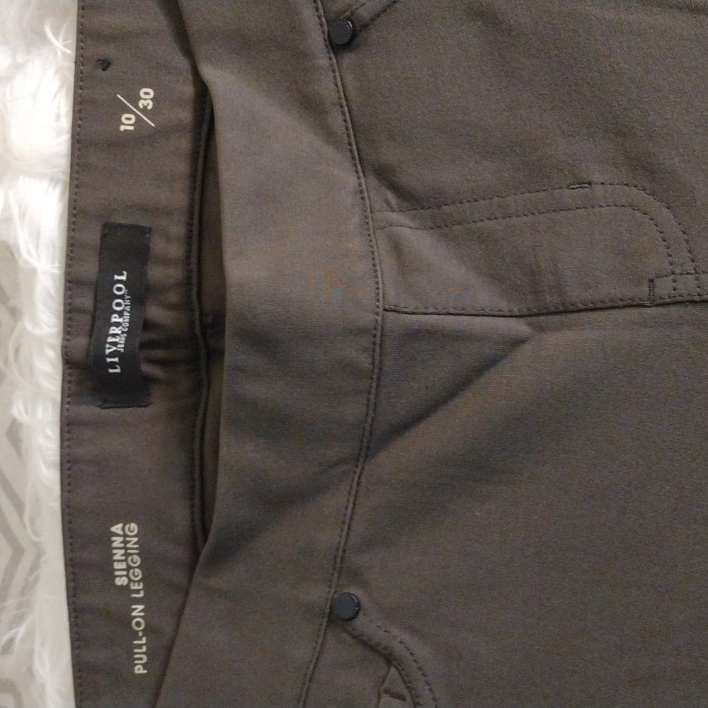 Liverpool Sienna pull-on leggings 10/30 dark olive - Picture 2 of 12